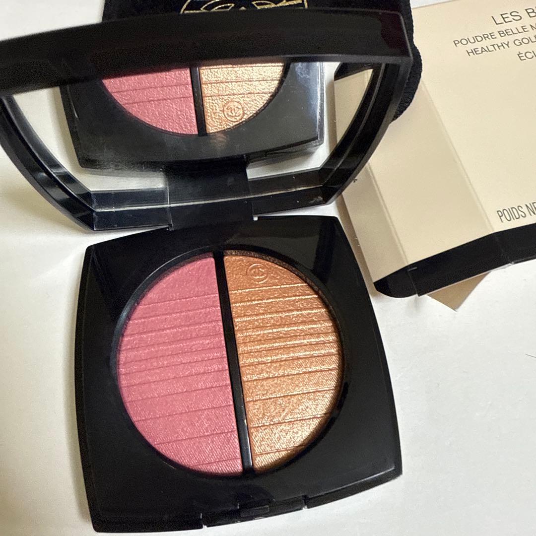 CHANEL ヘルシー　ゴールデン　グロウ　パウダー　エクラ　ドゥ　ソワール
