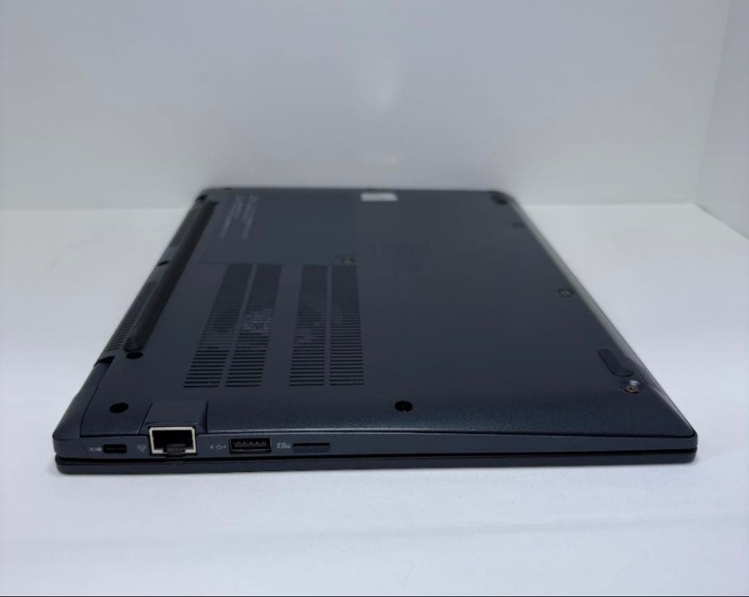 dynabook G83/KW 第12世代i5 16GB 2023年 BT90%