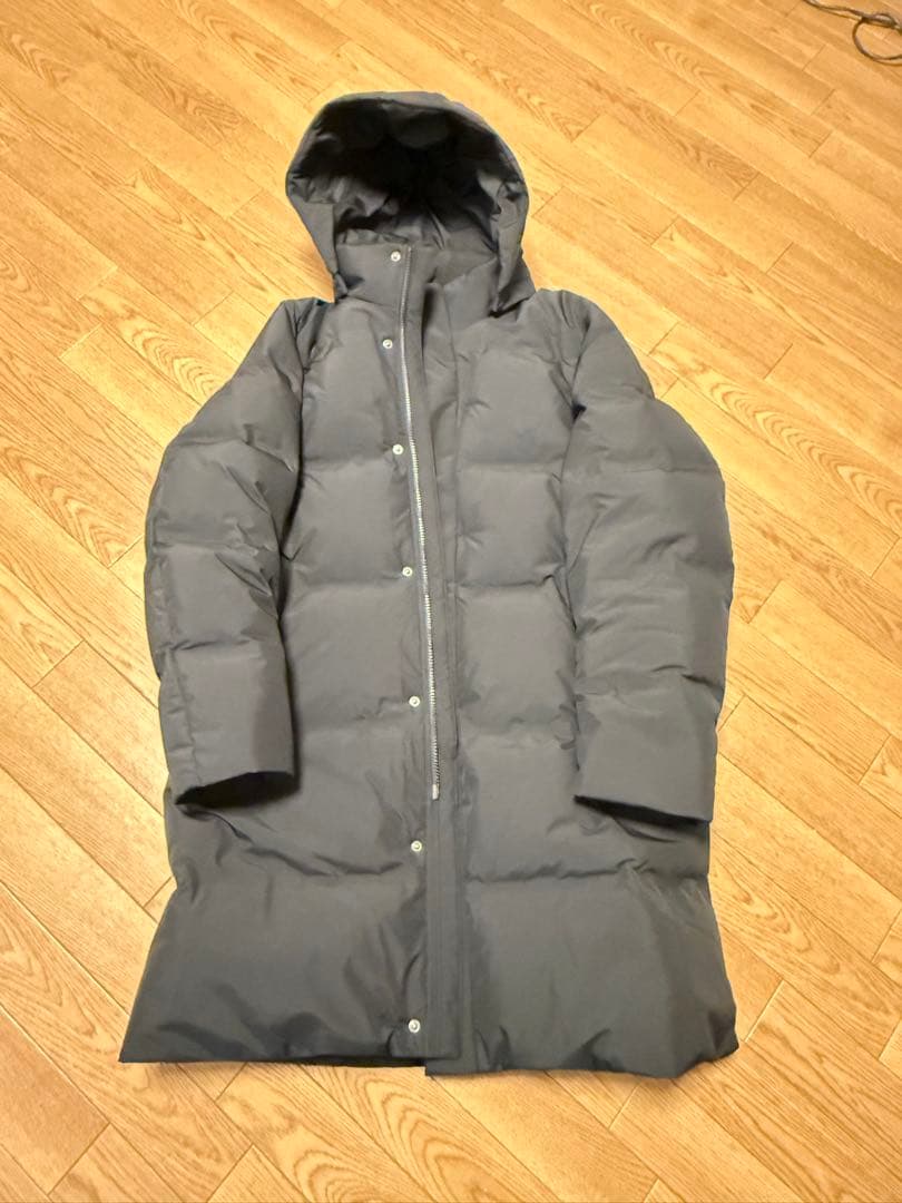 UNIQLO シームレスダウンコート　黒　M