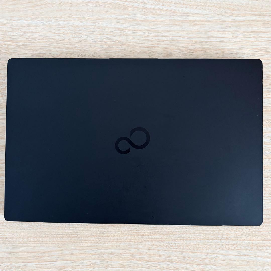 富士通 ノートパソコンLIFEBOOK U9311/F☆8GB/SSD256GB