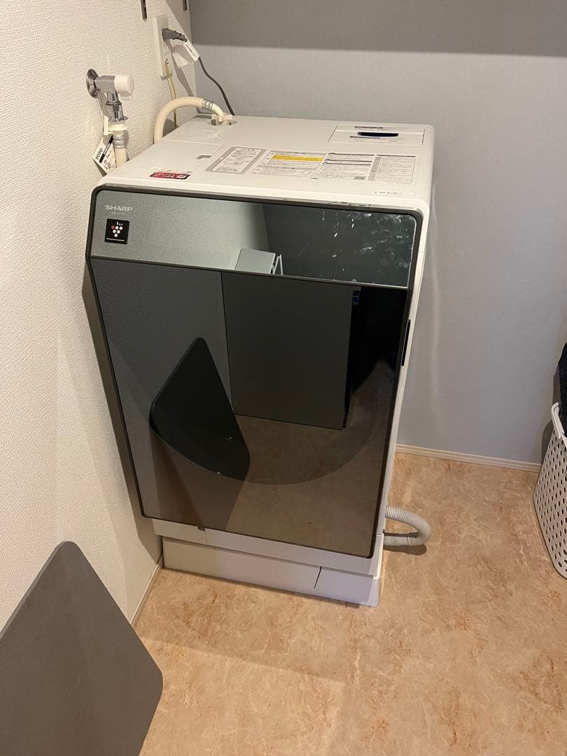 最終値下げ　シャープ ドラム式洗濯乾燥機 11/6kg ES-U111-TL