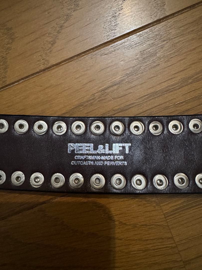 PEEL&LIFT スタッズベルト