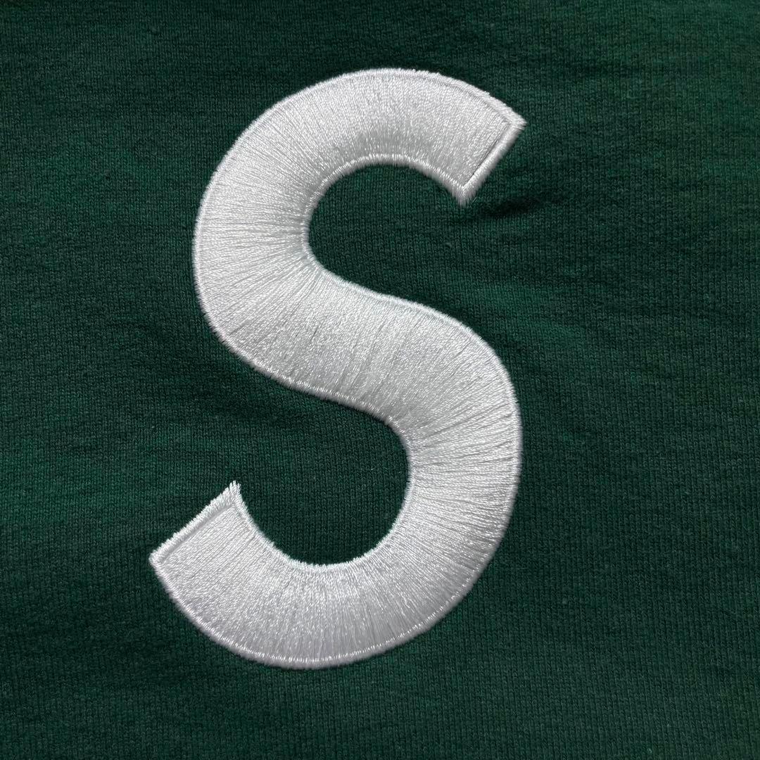 3336 U【美品・超人気デザイン】シュプリーム☆Sロゴ刺繍 切り替えパーカー