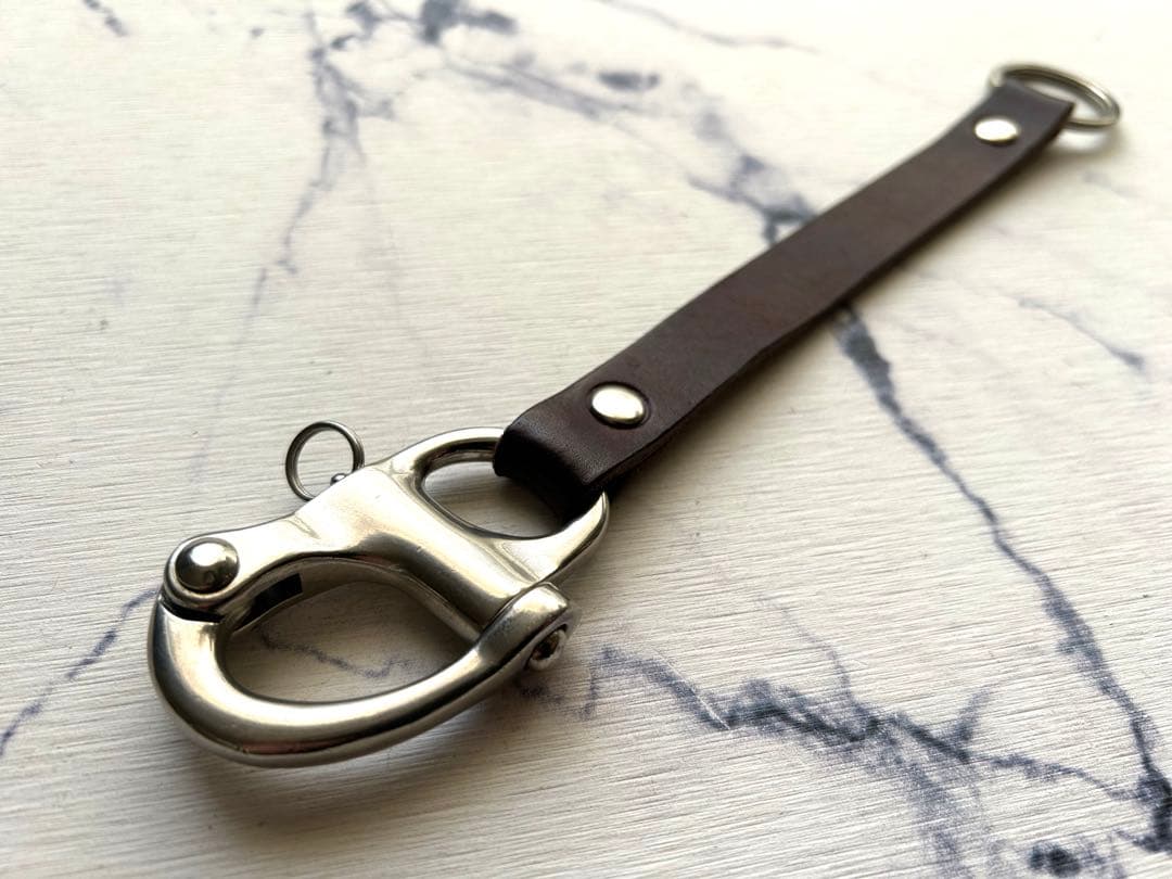 ここのえ期【Maison Martin Margiela】11番カラビナレザー