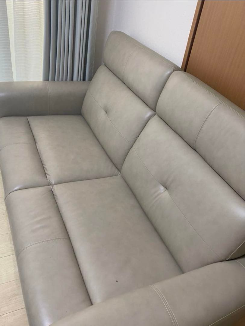 【サンサン】本革3人掛けソファ