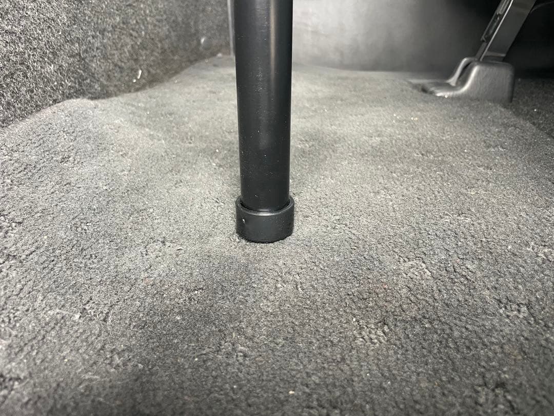 在庫有り！ハイエース後席用テーブル lot59車中泊