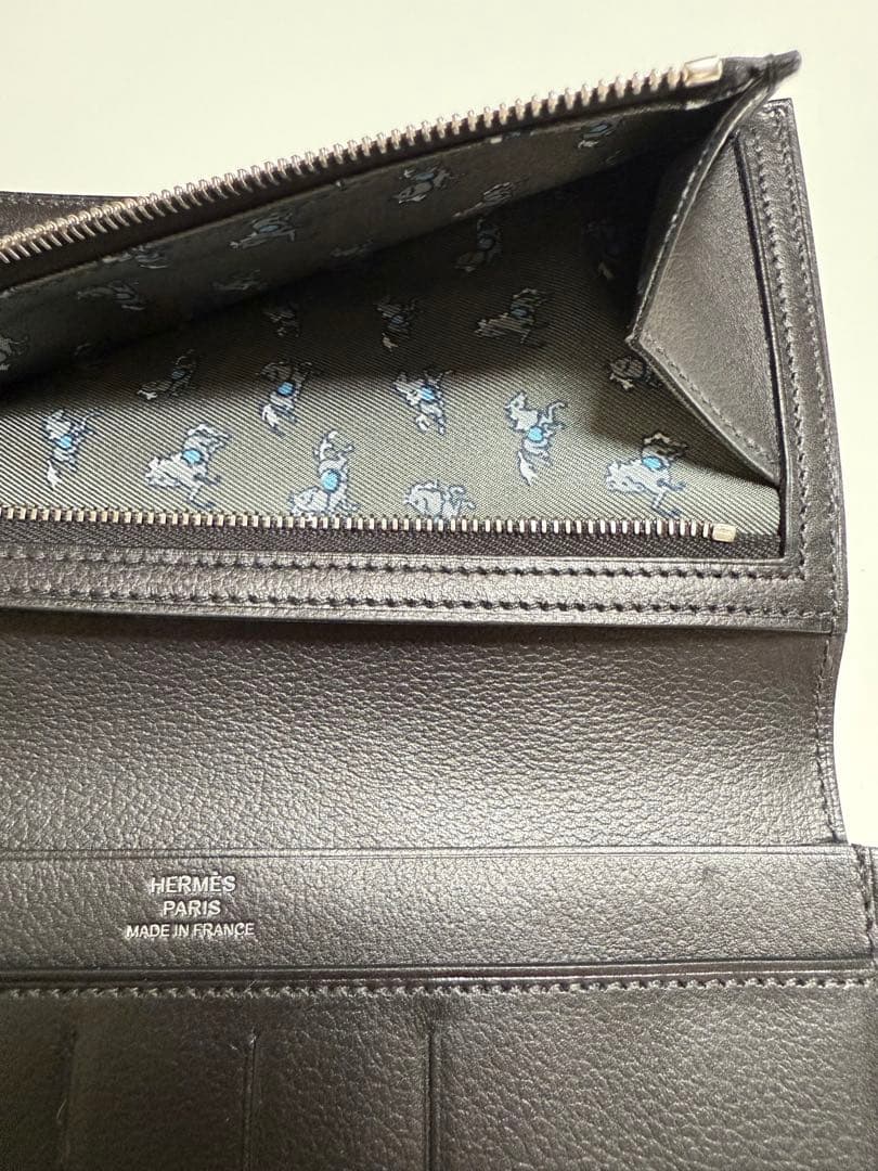 HERMES ブラック レザー 長財布 2025年製