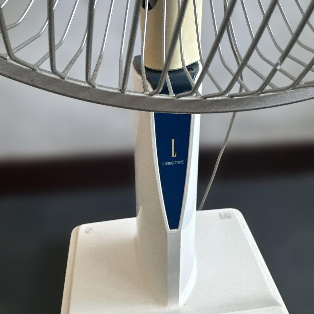 ヴィンテージ　SANYO スタンドファン 青 3枚羽根