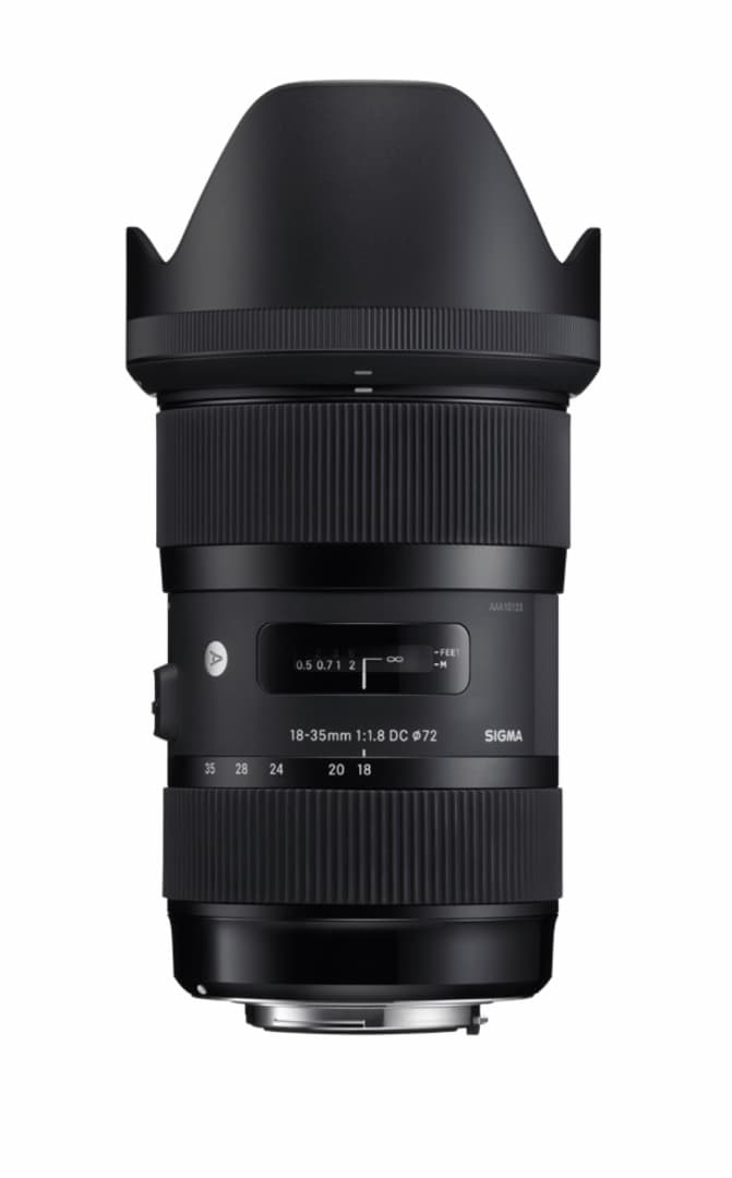SIGMA ART　18-35mm F1.8 DC HSM