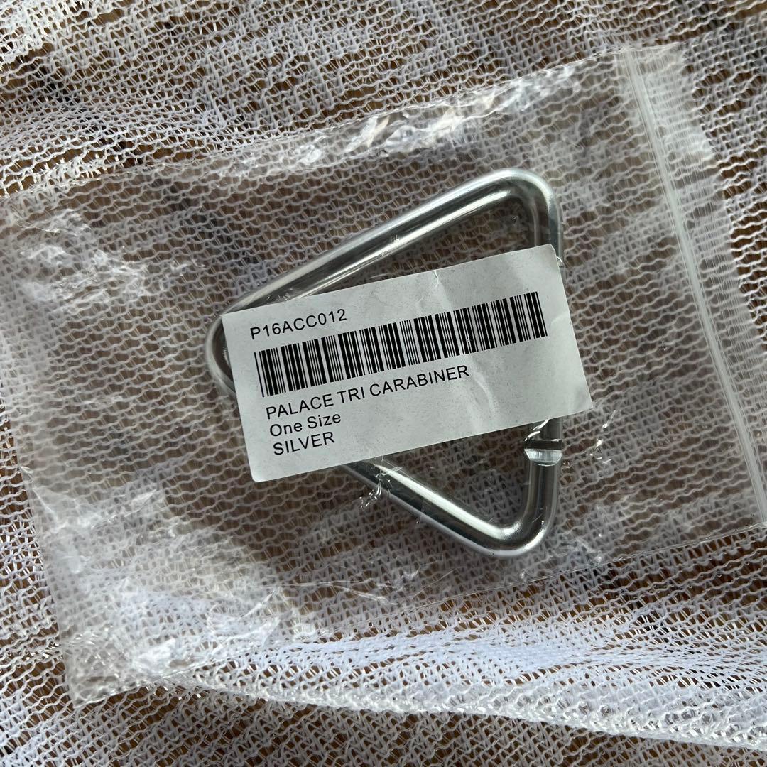 R*l様 palace skateboards トライアングル　カラビナ