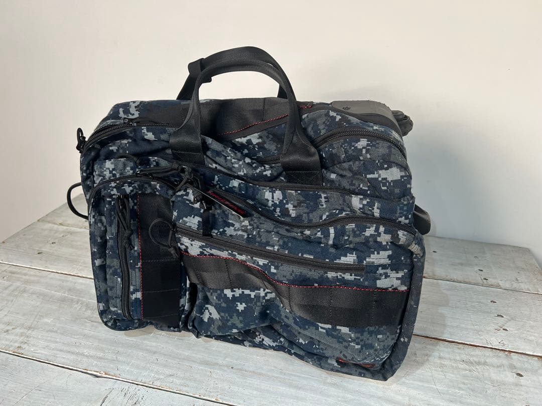 a*a様 【akitama】BRIEFINGブリーフィング15周年限定カモ