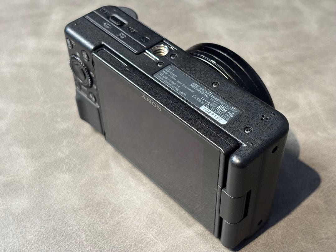 SONY VLOGCAM ZV-1 SMALLRIGウッドグリップ付