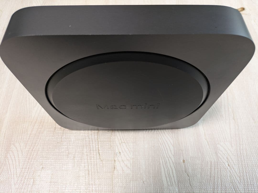 Apple Mac mini 2018 Core i3 8GB スペースグレー