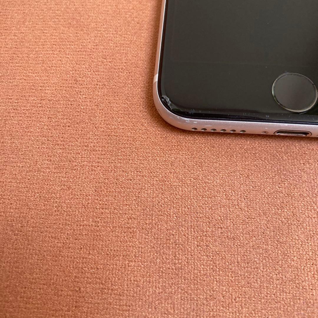 314【早い者勝ち】iPhoneSE2 第2世代 64GB SIMフリー☆