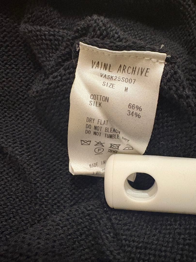 トップス VAINL ARCHIVE AZIZ-V BLACK M