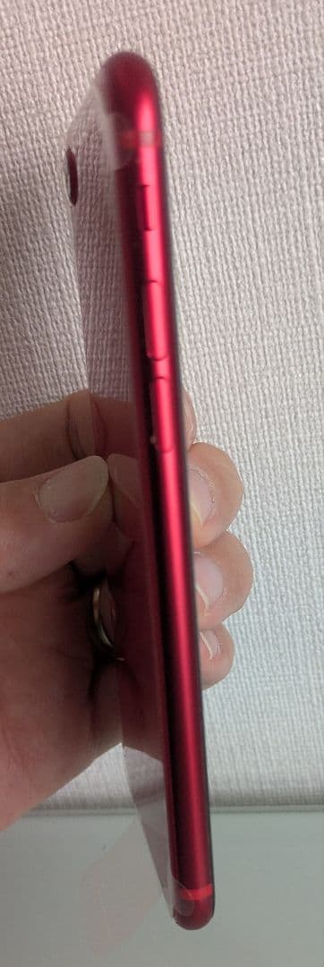 iPhone SE2 RED 64GB 美品 バッテリー81% 未使用付属品完備