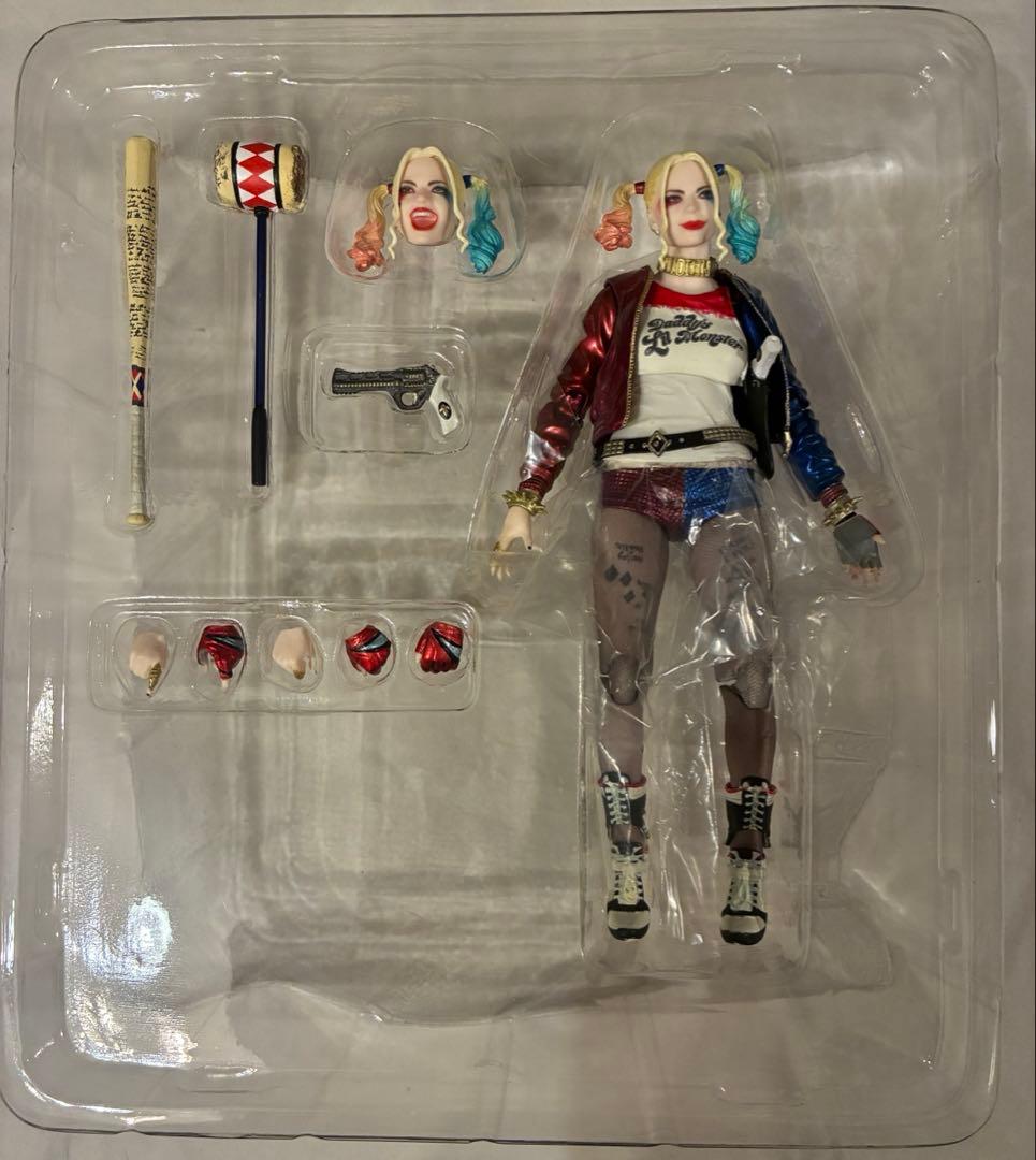 MAFEX マフェックス 033 HARLEY QUINN ハーレークイン