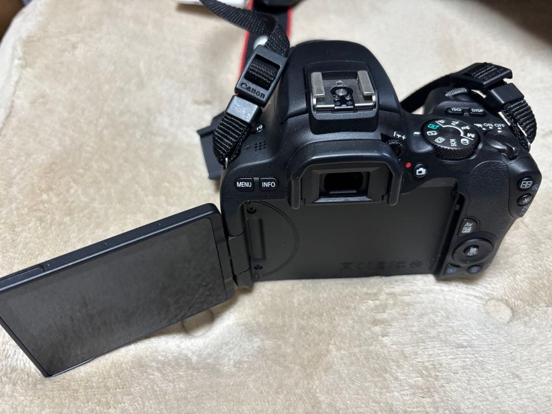 Canon kiss X9 WiFi機能カメラ