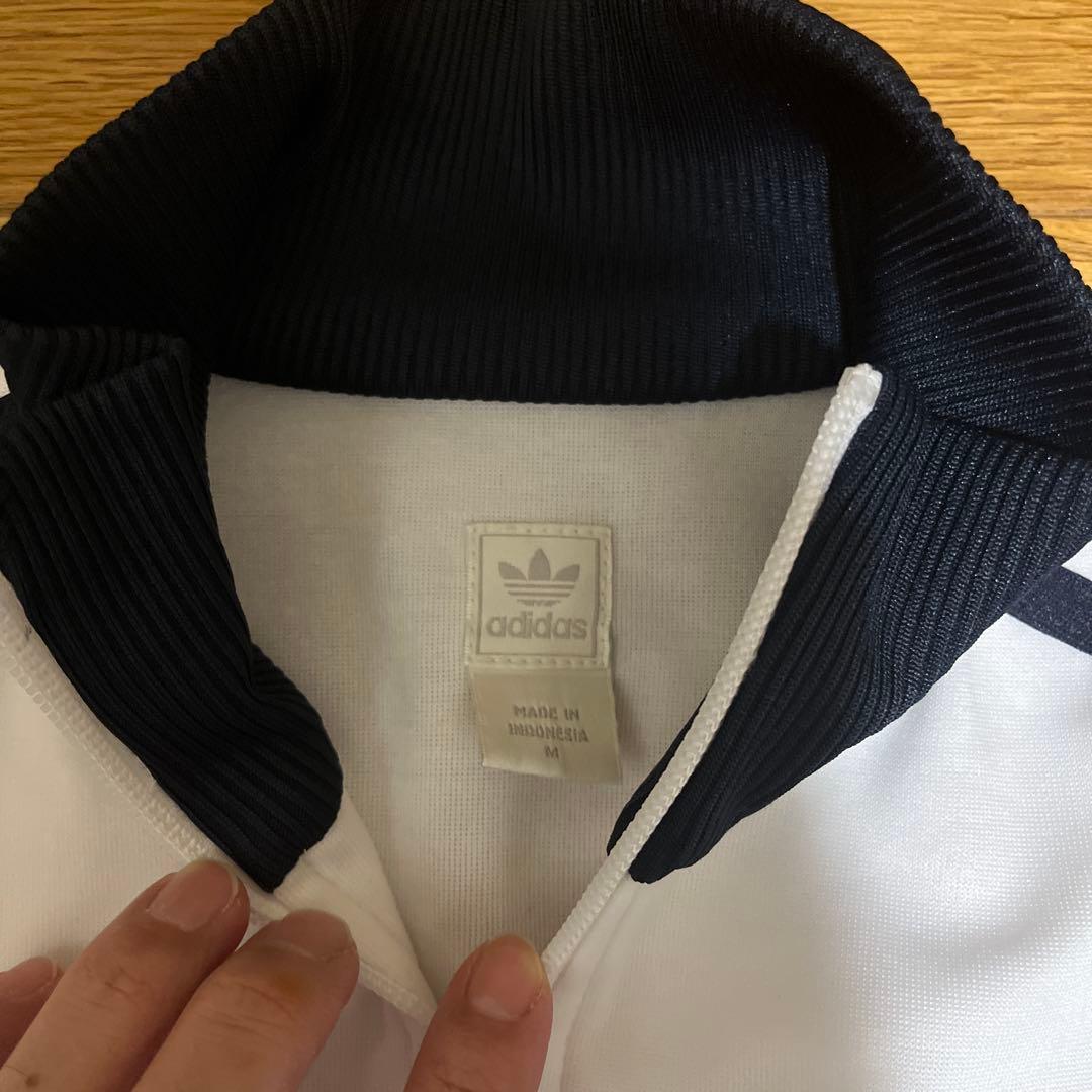 ⭐︎美品⭐︎ アディダスオリジナル　トラックジャケット
