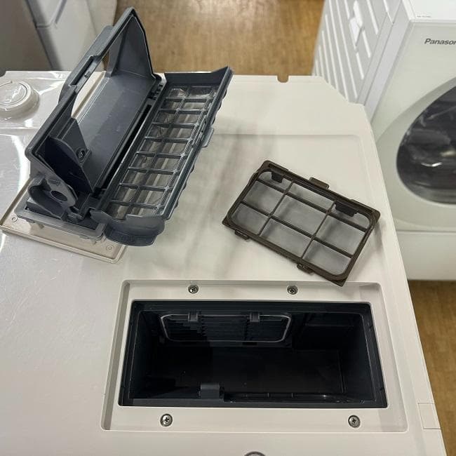 地域限定送料無料　美品 パナソニック ドラム式洗濯乾燥機 NA-VX9800R