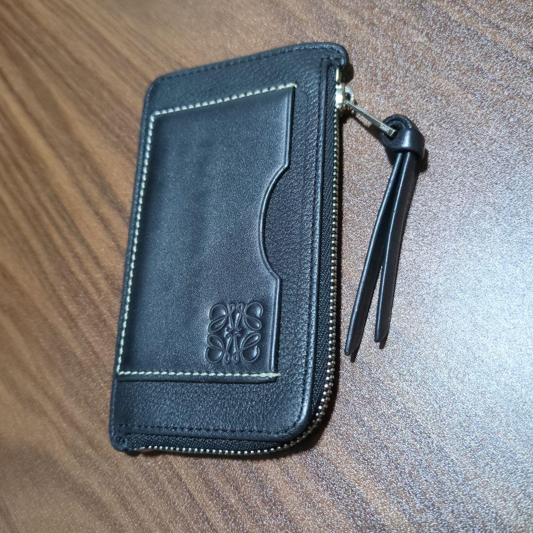 LOEWE　カードホルダー　（ブラック）
