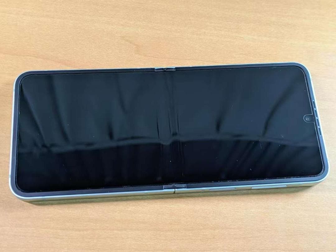 スマートフォン本体 011500J Galaxy Z Flip6 SCG29 256GB