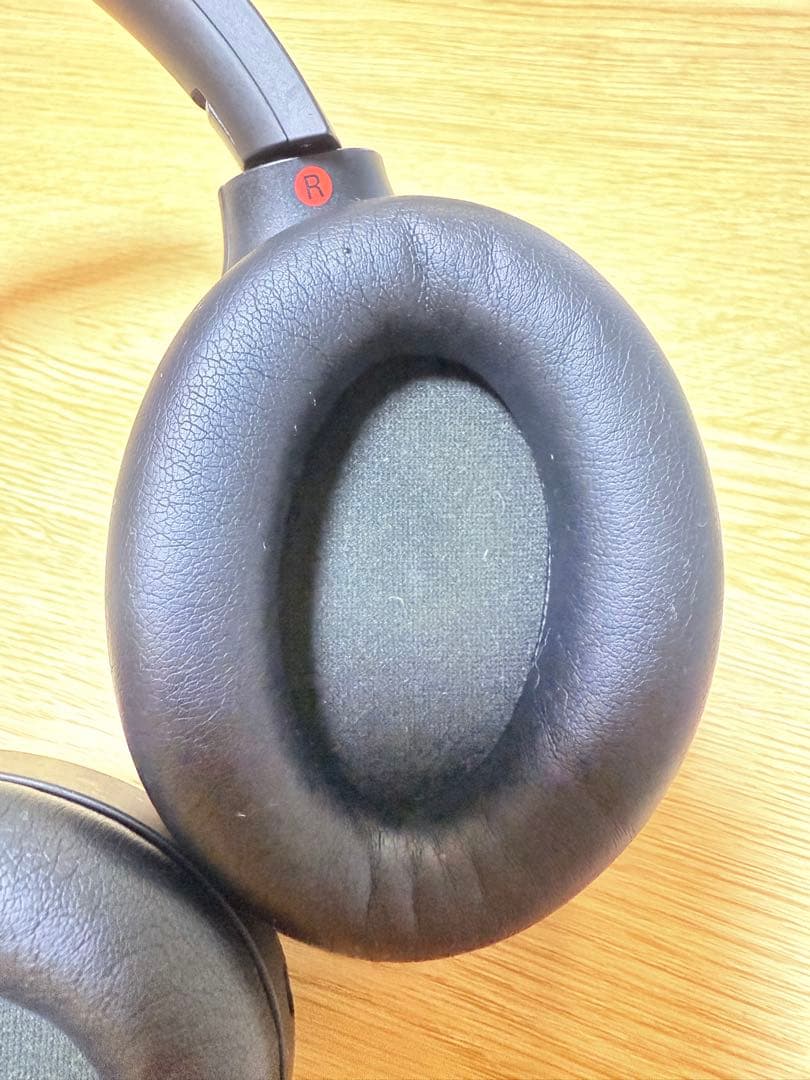 Sony WH-1000XM4 ブラック ワイヤレスヘッドホン 【本体のみ】