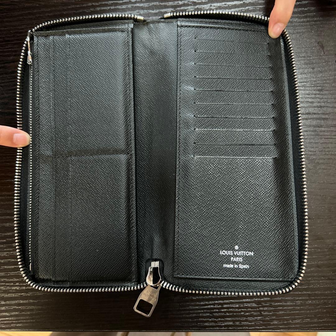 ルイ・ヴィトン　VERT TAIGA