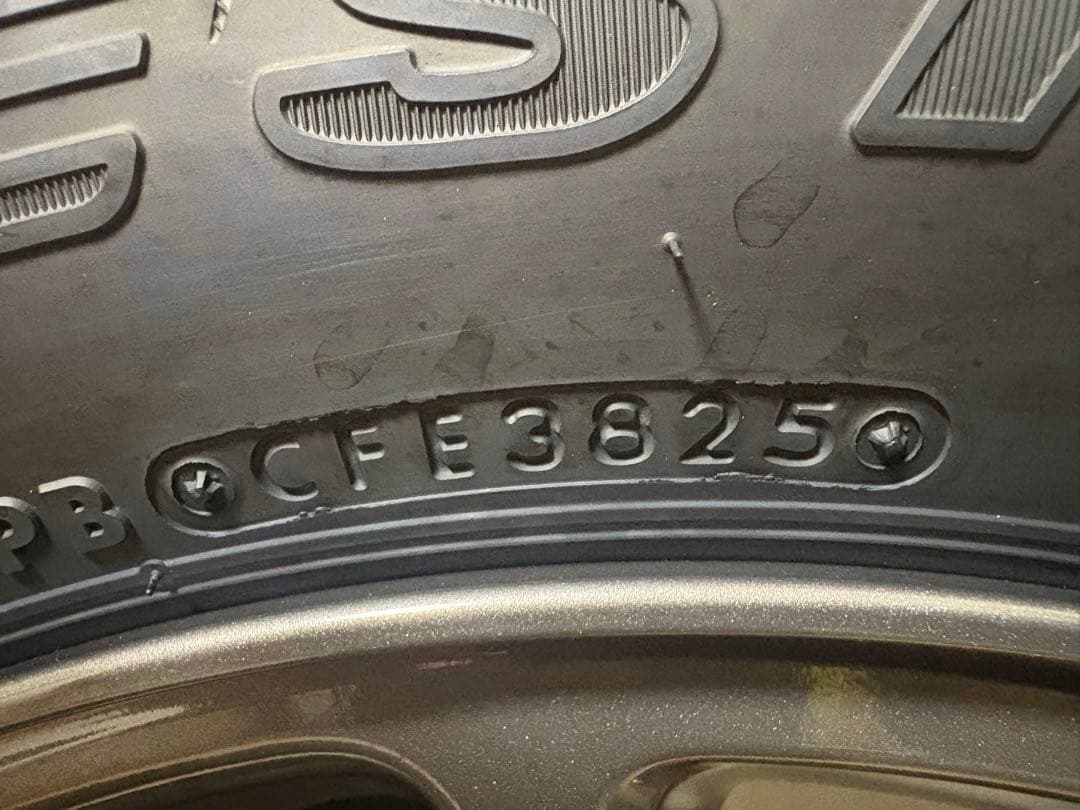 ジムニー 純正タイヤホイールセット　JB64 新車外し　スペアタイヤ付　引取り