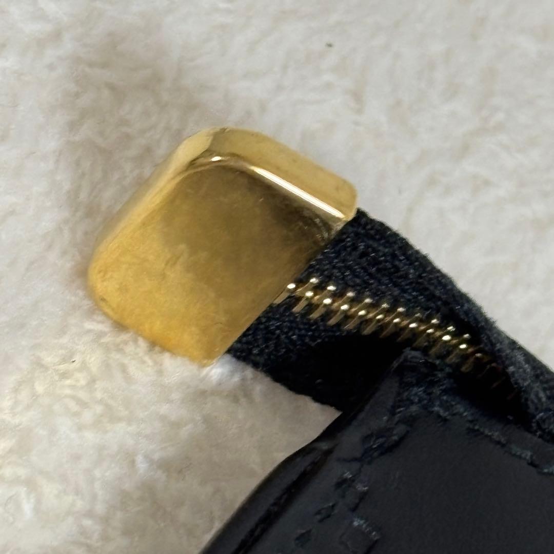 【美品】ＧＵＣＣＩ グッチ　 シグネチャー レザーキーケース ケース GG