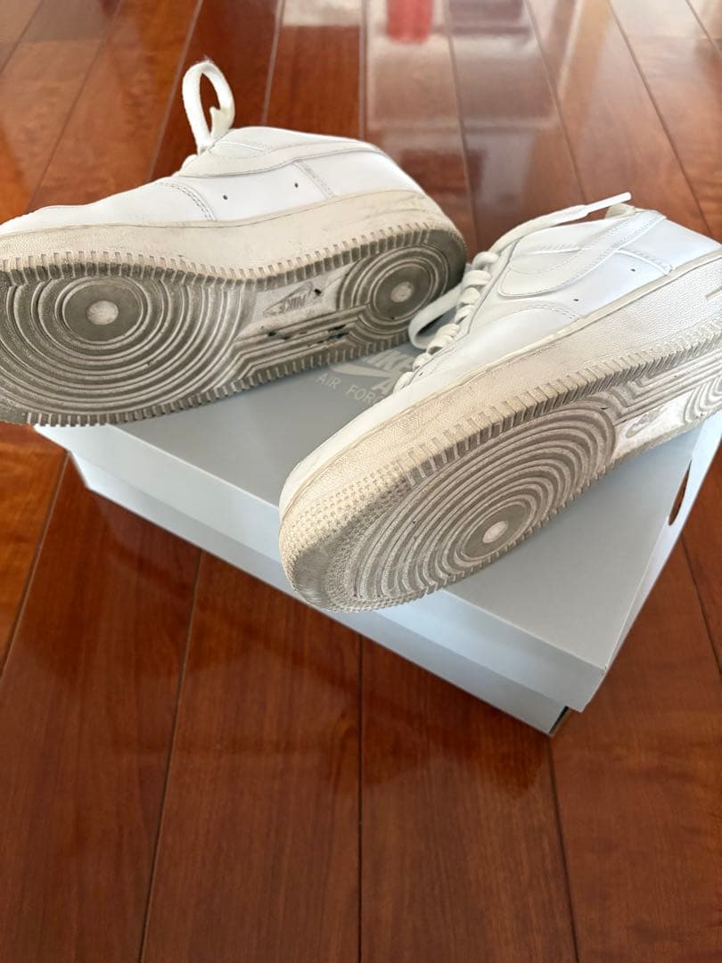 NIKE エアフォース1 '07 メンズ25.5