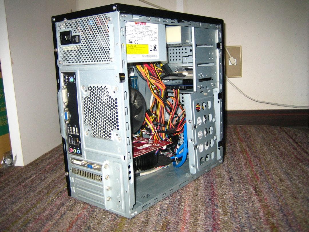 値下げします。デスクトップパソコン　　Core i5 3570  SSD搭載