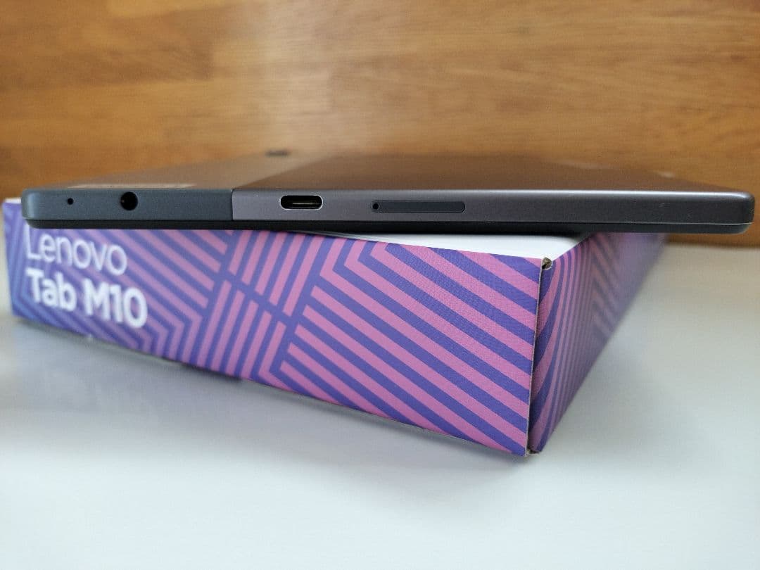 Androidタブレット本体 Lenovo Tab M10 (3rd Gen) 64GB ZAAE0009JP