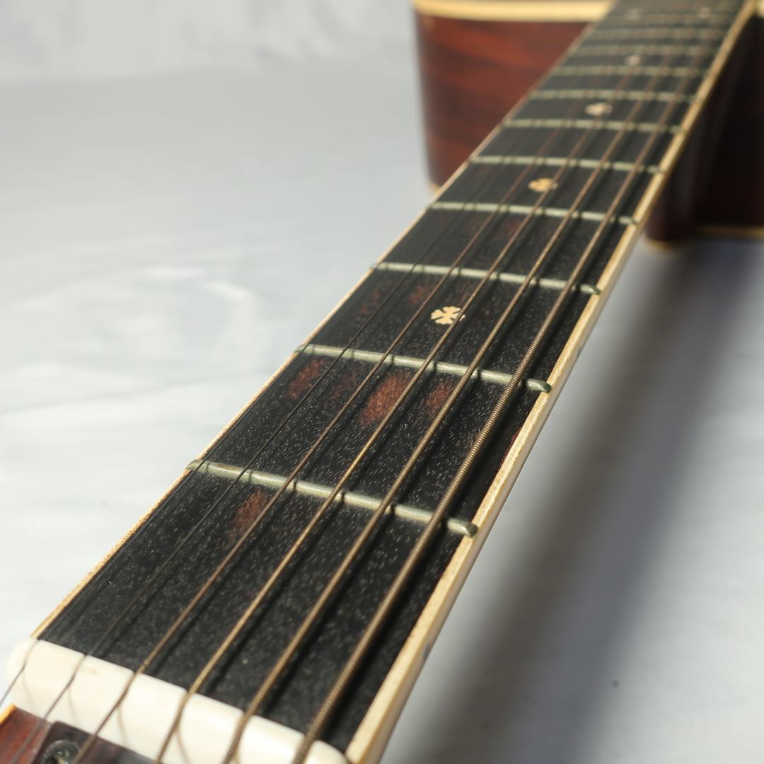 YAMAHA FG-301B ギター ハードケース付 シェルロゴ 装飾ピン