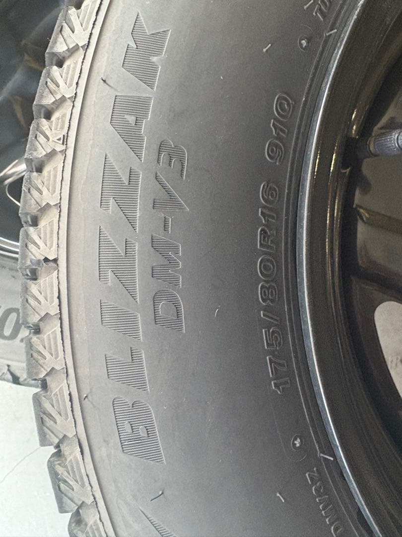 ☆ブリヂストン　ブリザックDM-V3 ジムニーJB64純正ホイール 4本セット