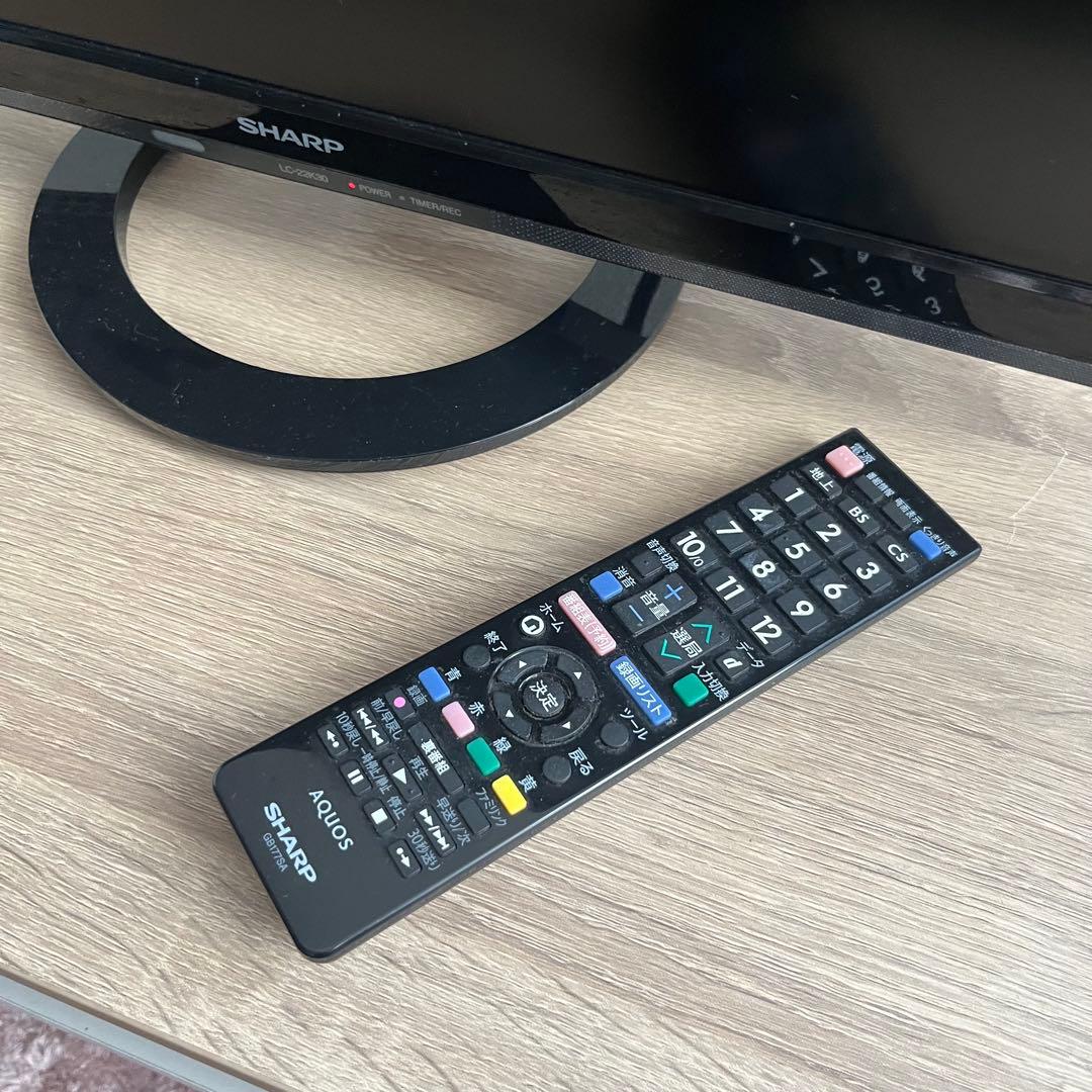 AQUOS　液晶テレビ22型【LC-22K30】フルハイビジョン　リモコン付き