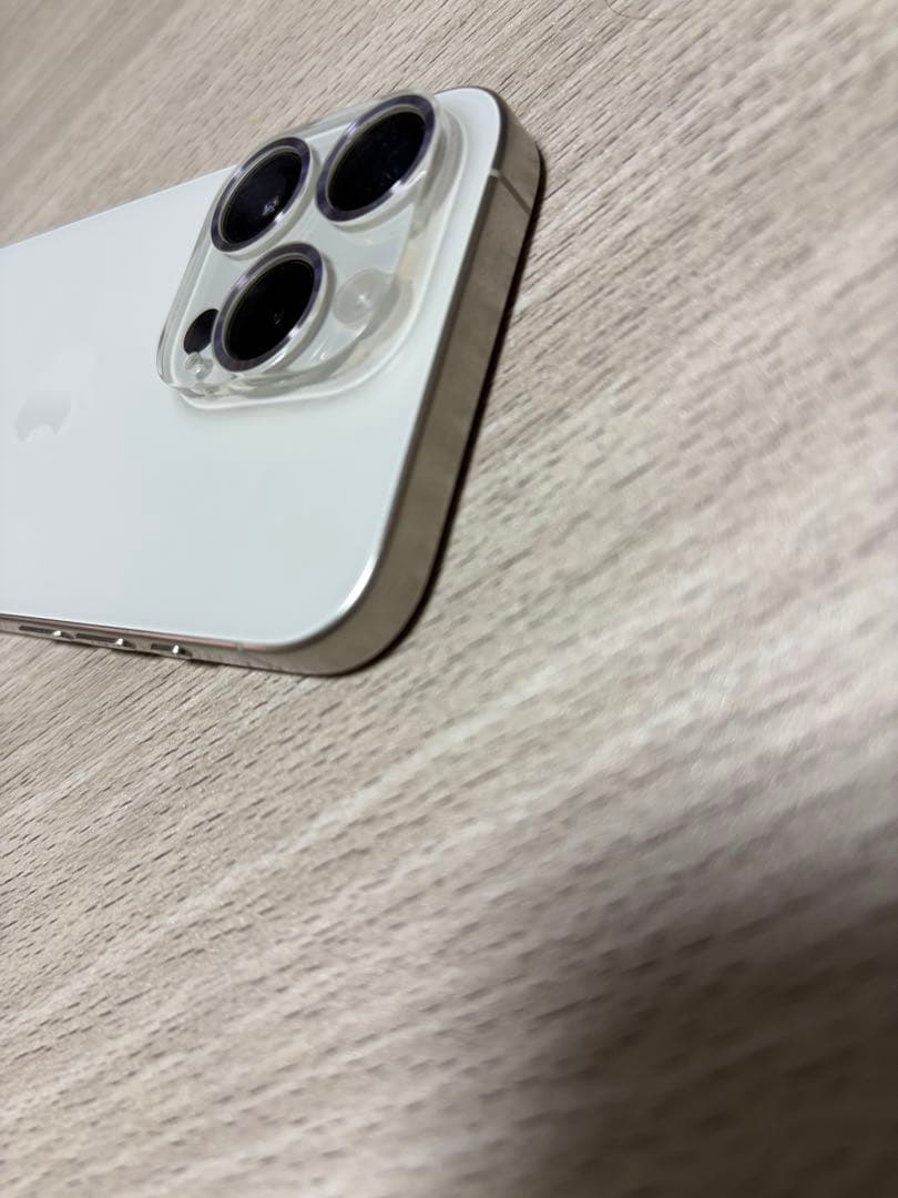 iPhone15 Pro 256GB ホワイトチタニウム