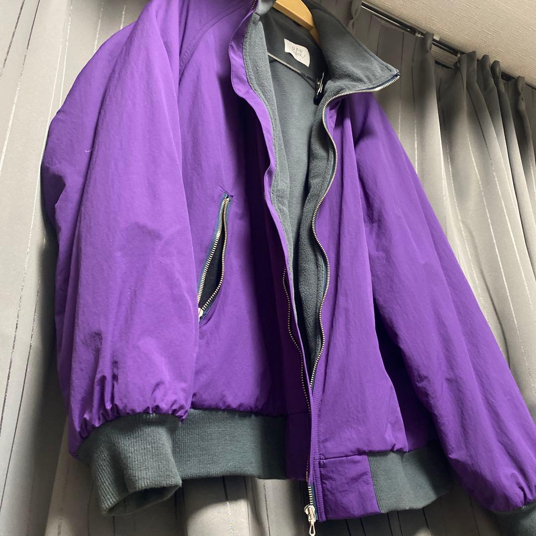 ジャケット・アウター URU NYLON FLEECE ZIP UP BLOUSON PURPLE