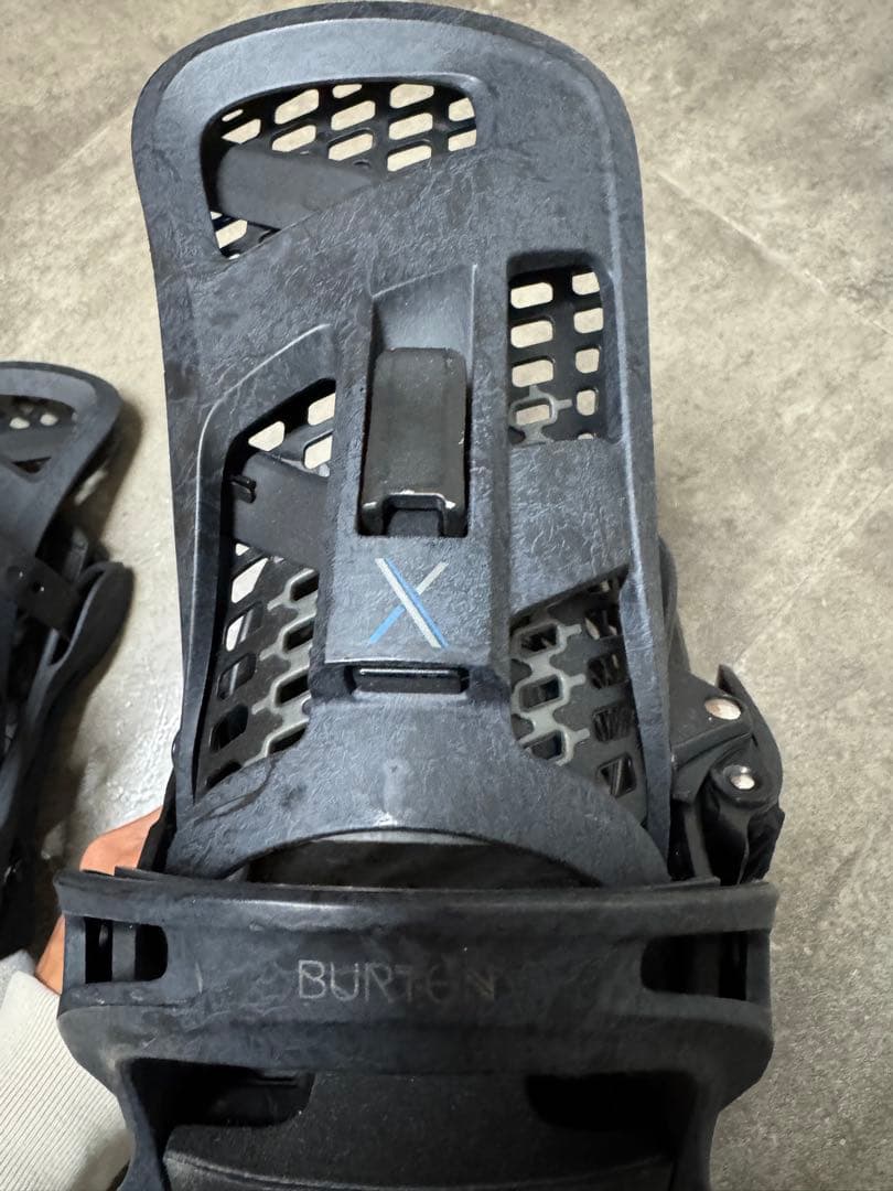 BURTON GENESIS X ビンディング ブラック
