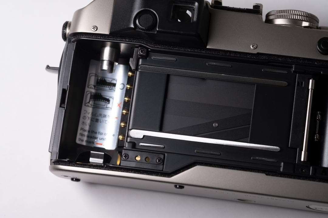 フィルムカメラ Contax G1 - Silver Label