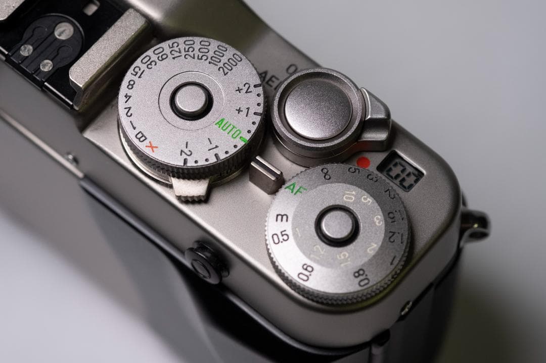 フィルムカメラ Contax G1 - Silver Label