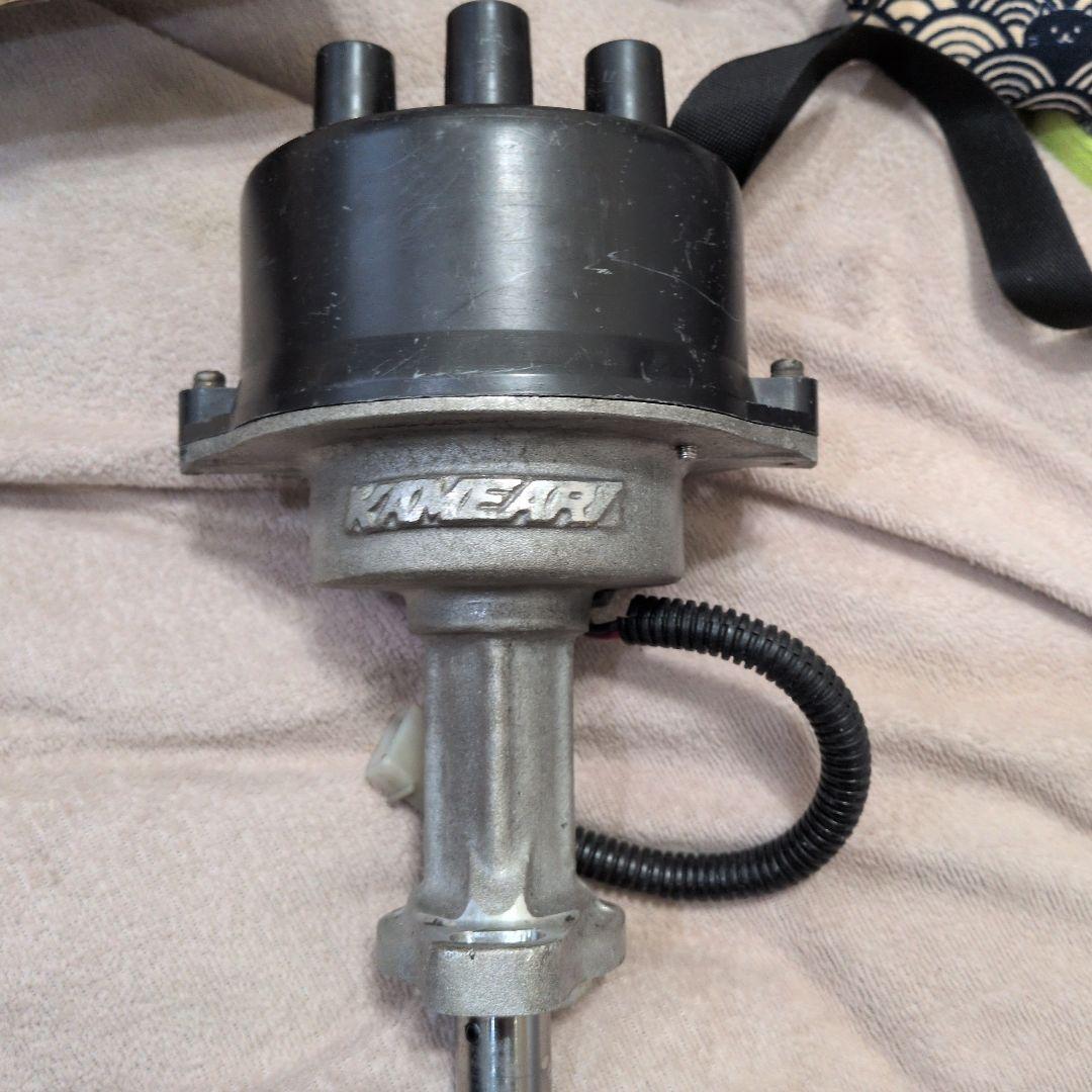 カメアリエンジンワークス製L型６気筒用レースデスビ