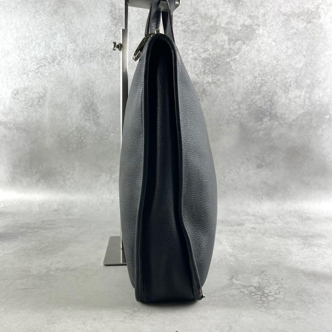 ロエベ　アナグラム　ビジネスバッグ　レザー　ブラック　ロゴ