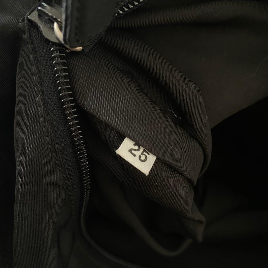 PRADA プラダ メッセンジャーバッグ 三角ロゴ ナイロン ブラック 白タグ