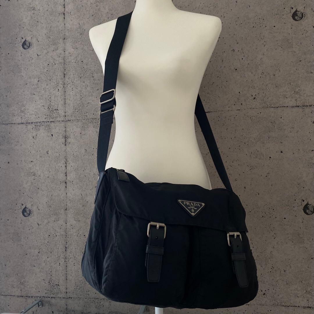 PRADA プラダ メッセンジャーバッグ 三角ロゴ ナイロン ブラック 白タグ