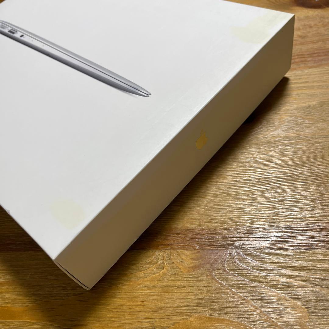 【動確済み】MacBook Air 13-inch, Mid 2013