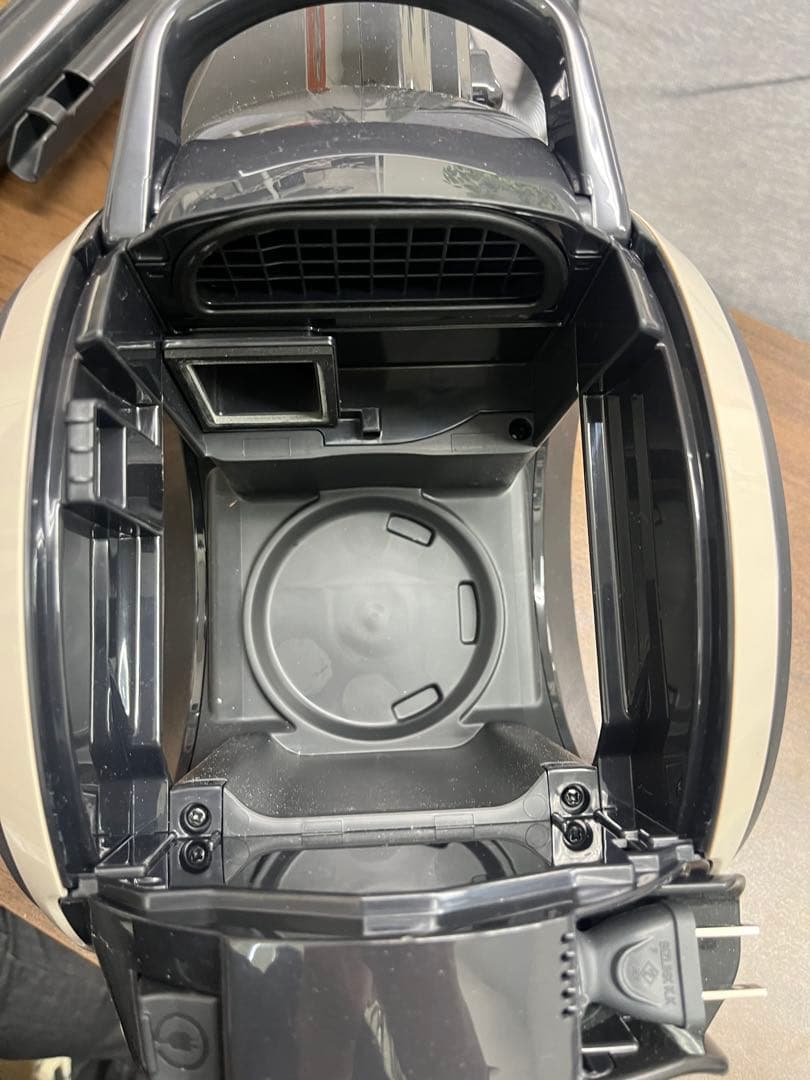 シャープ EC-U100 遠心分離キャニスター掃除機 サイクロン式 コード式　T