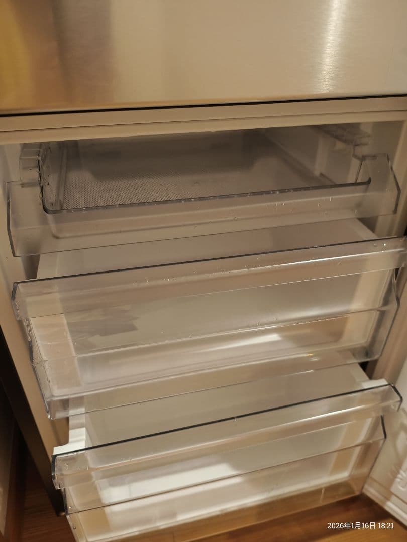 細部写真確認用　Haier　JR - XP2NF148E