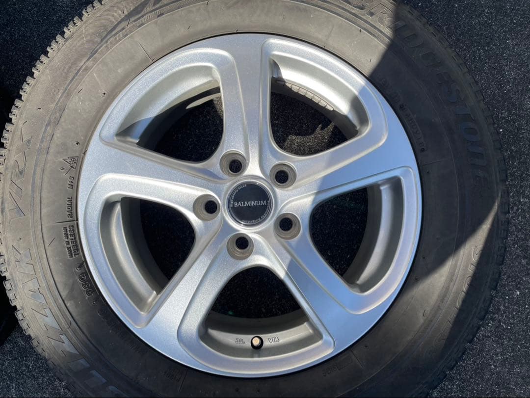 BLIZZAK　ブリヂストン 16インチ ホイールセット