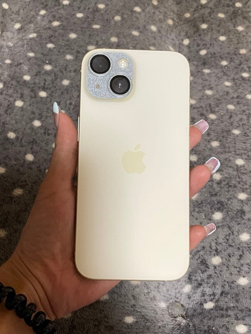 Apple iPhone 15 256GB イエロー 火曜日までセール